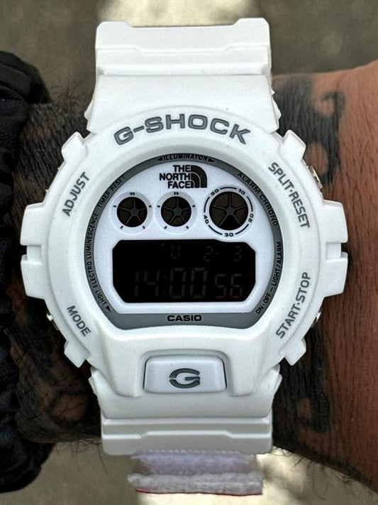 G-:SHOCK X SUPREM X NORTH FACE EDITION WATCH
